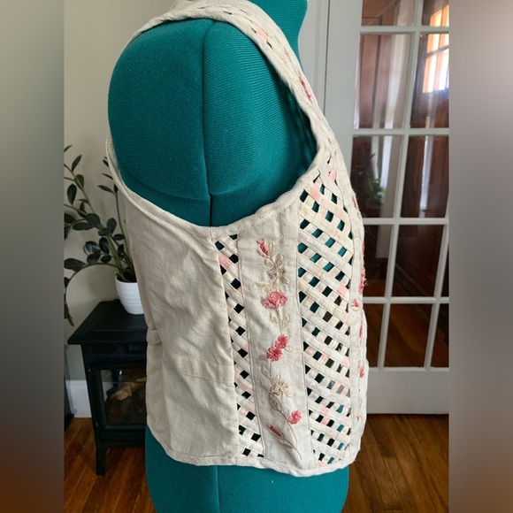 Vintage linen beaded embroidered vest - Picture 4 of 9